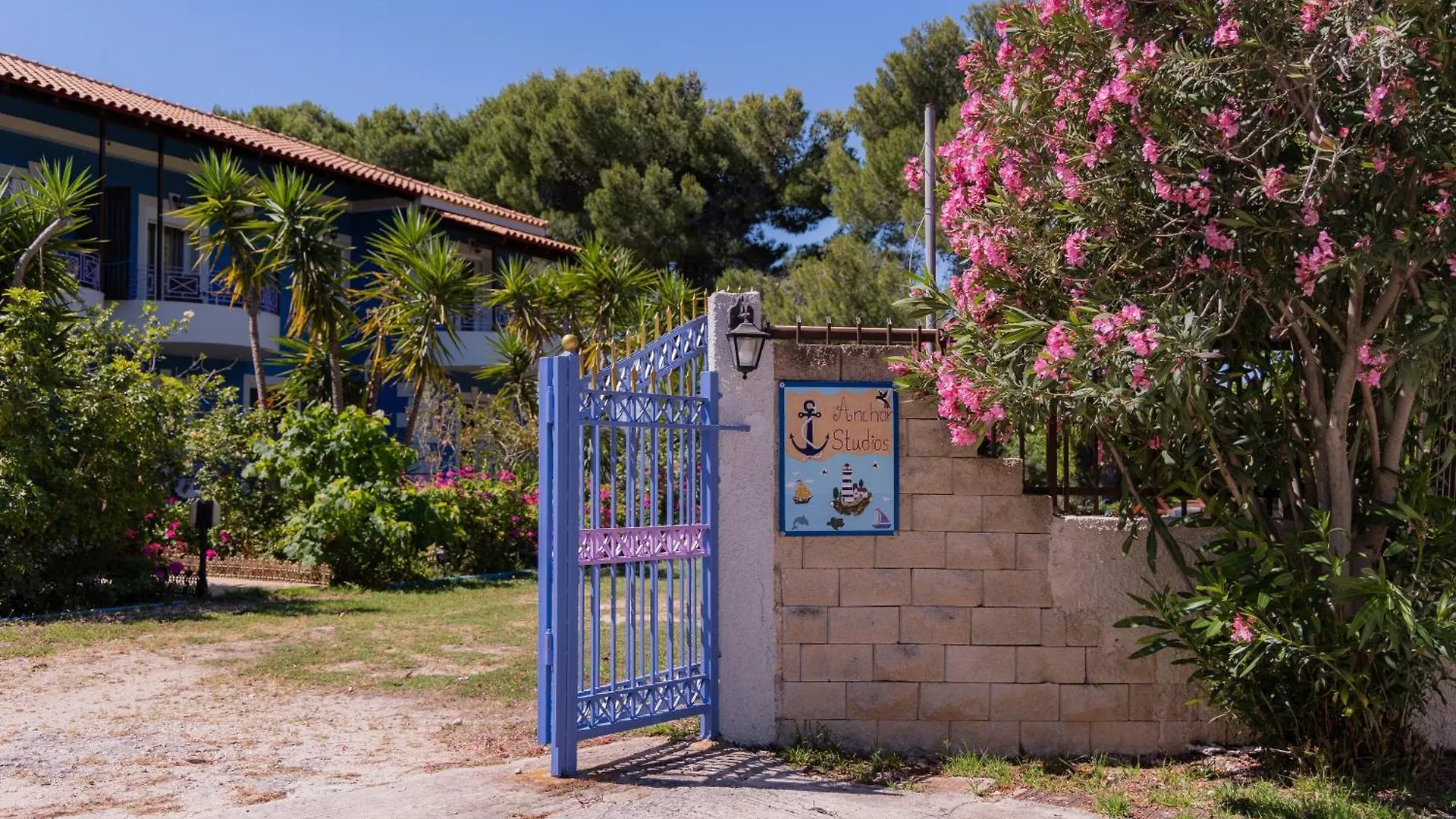 ליקסורי Anchor Studios דירה